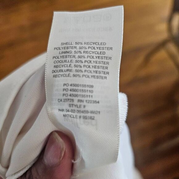 Aritzia Wilfred Ivory Long Sleeve Blouse Size Medium - Picture 7 of 7